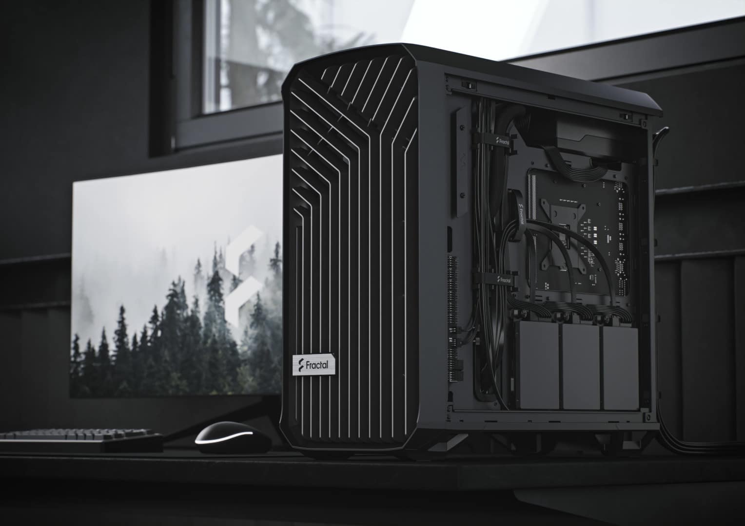 Fractal Design Torrent Compact Black Solid Cover View