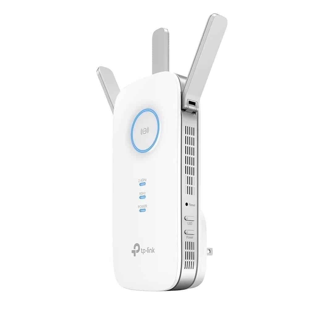 TP-LINK RE450 Angled Side View