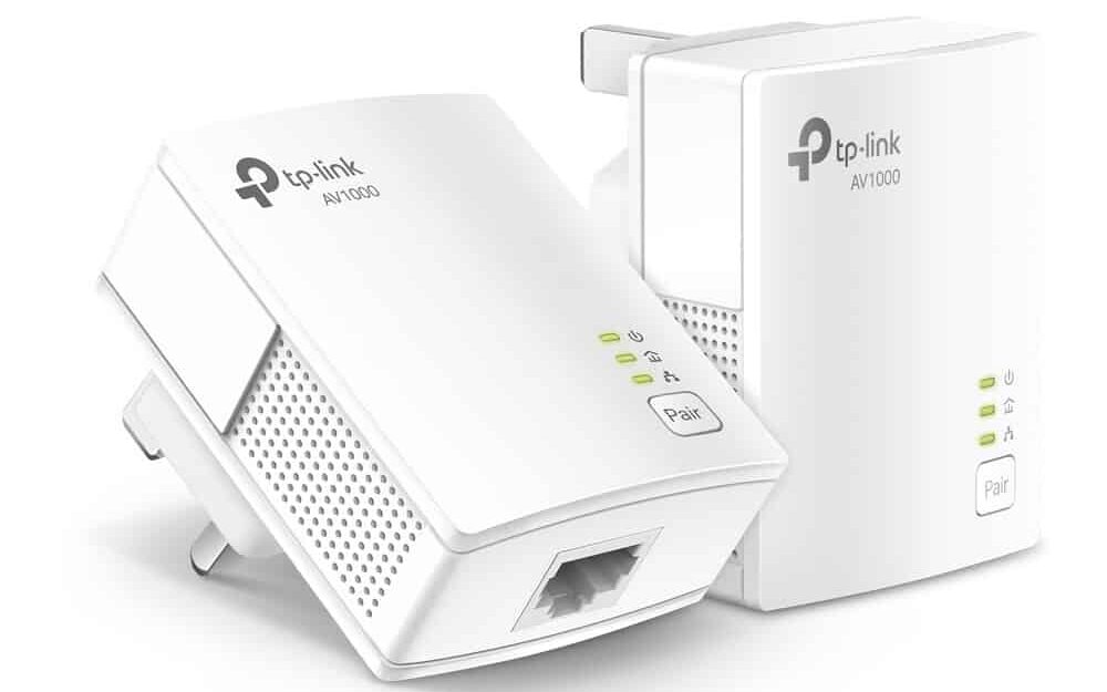 TP-LINK TL-PA717 KIT Angled Front View