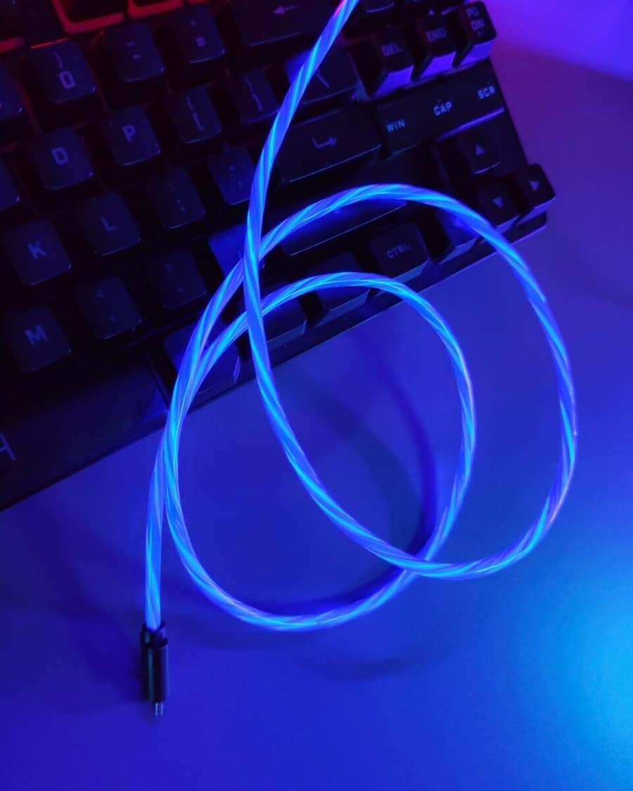 Stealth SP-LED 2m Twin Play & Charge Light Up Cables for PS4