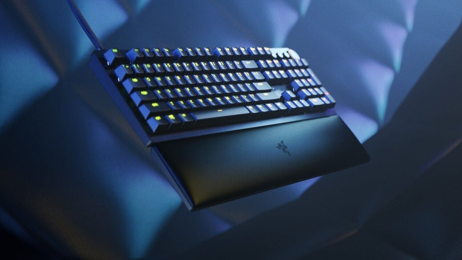 Razer Huntsman V2 - Red Linear Optical Switches Gaming Keyboard