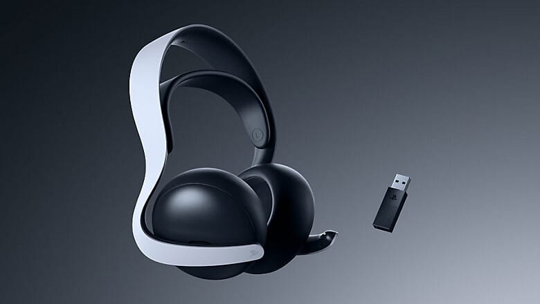 Sony PS5 PULSE Elite Wireless Headset – White Lifestyle Image 2